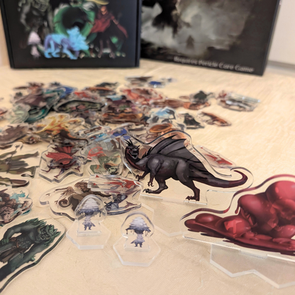 Pericle: Labyrinth Monster Standees